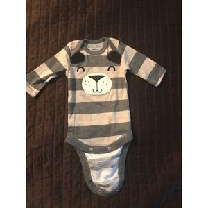 Infant clothing